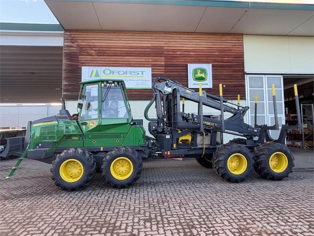 John Deere 1110 G Форвардери