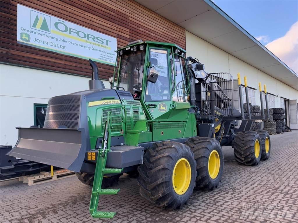 John Deere 1110 G Форвардери