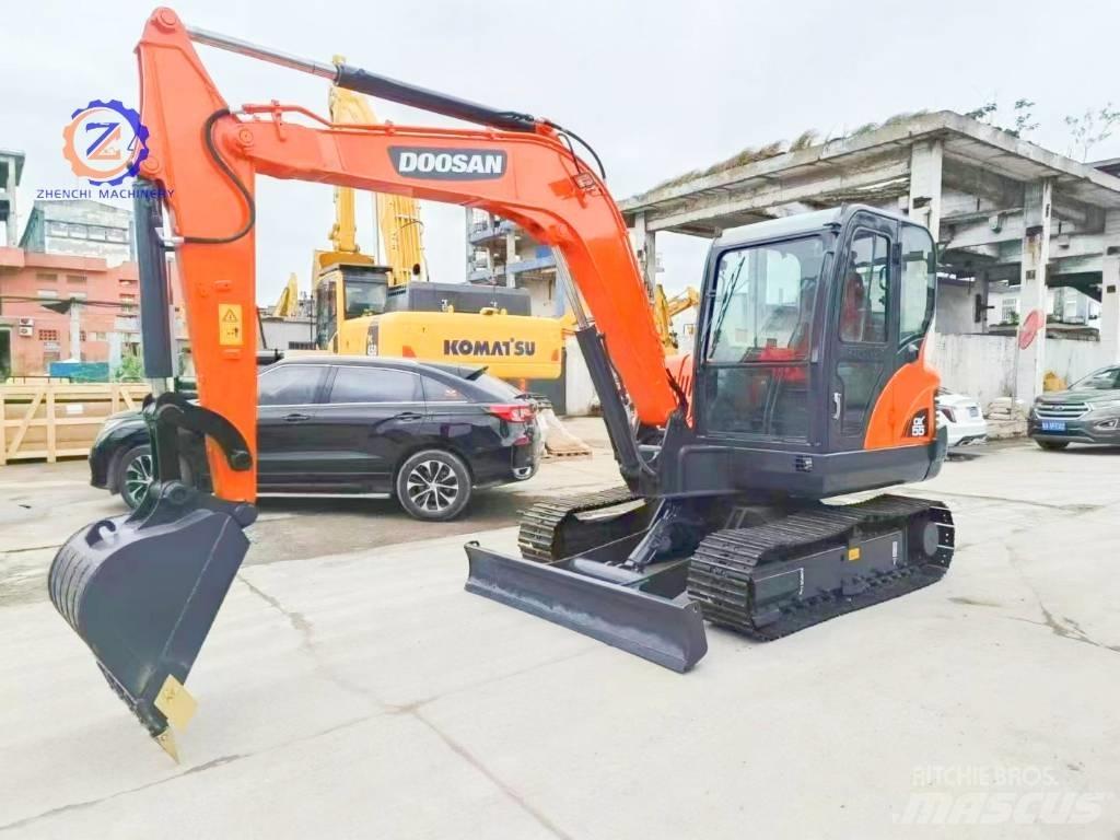 Doosan DX 55 Міні-екскаватори < 7т
