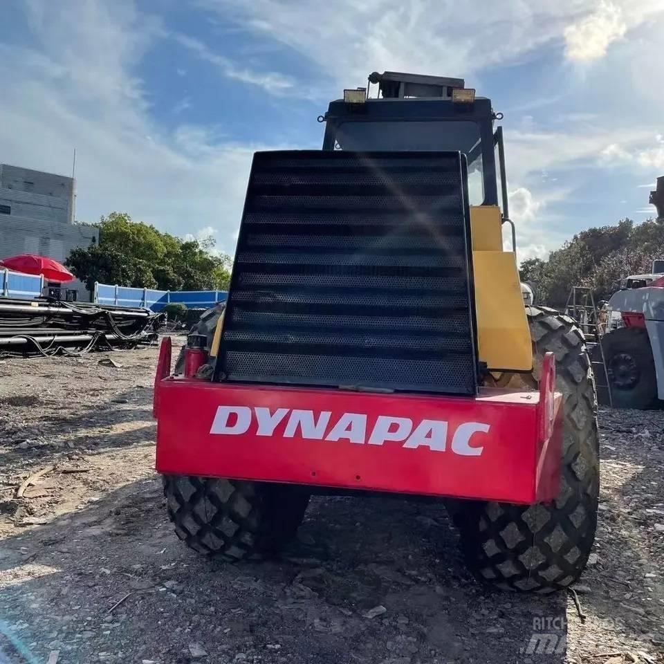 Dynapac CA251D Грунтові котки