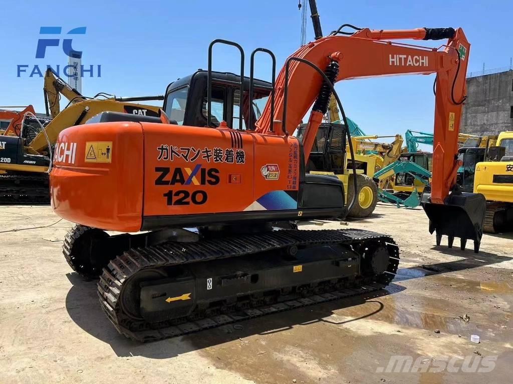 Hitachi ZX 120 Гусеничні екскаватори
