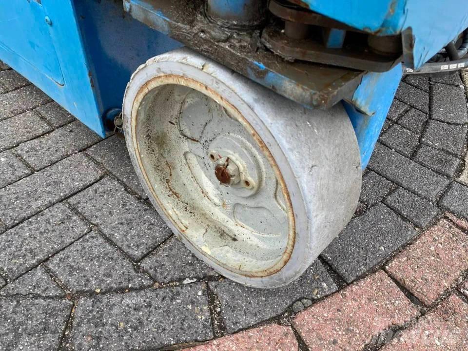 Genie GS 2646 Підйомники-ножиці