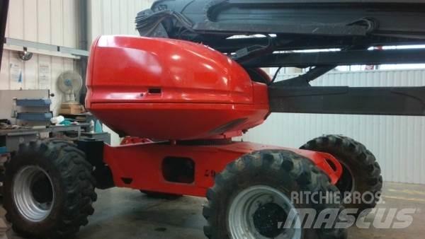 Manitou 160ATJ Колінчаті підйомники