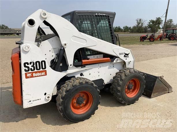 Bobcat S 300 Міні-навантажувачі