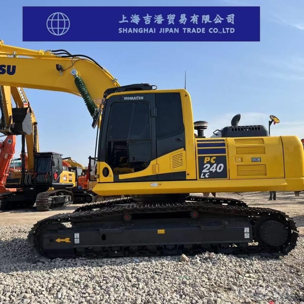 Komatsu PC 240 Гусеничні екскаватори