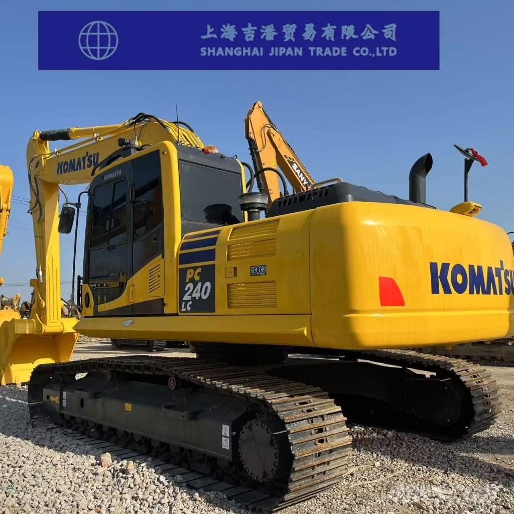 Komatsu PC 240 Гусеничні екскаватори