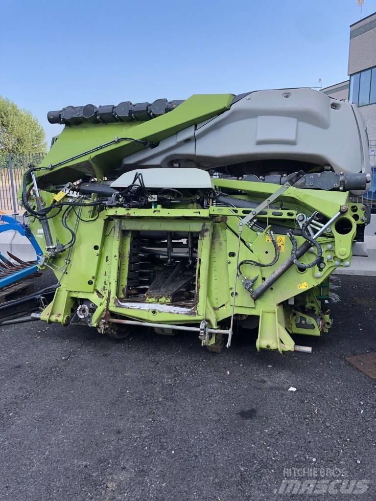 CLAAS Orbis 900 Кормозбиральні комбайни