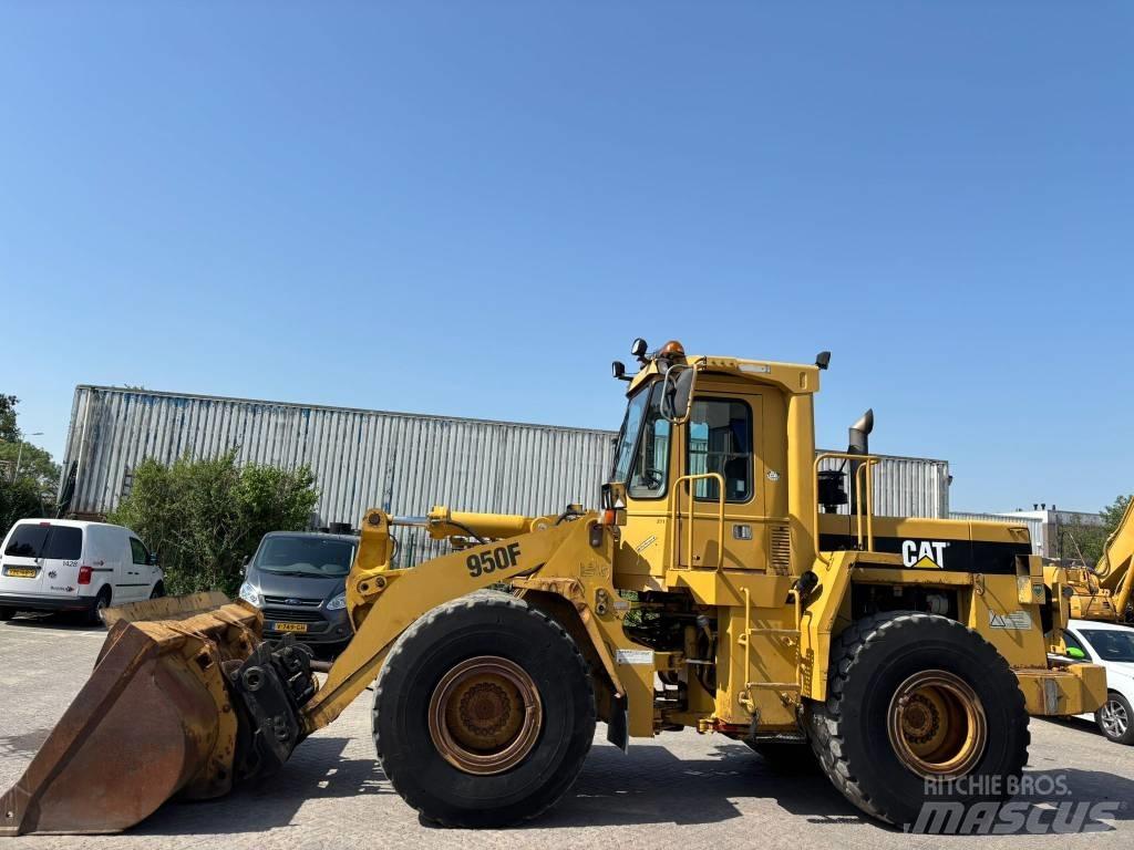 CAT 950 F Фронтальні навантажувачі