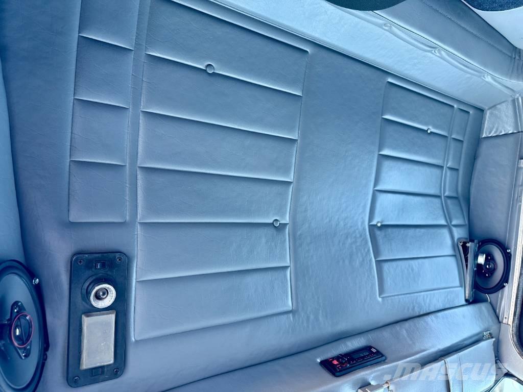 Peterbilt 379 Тягачі