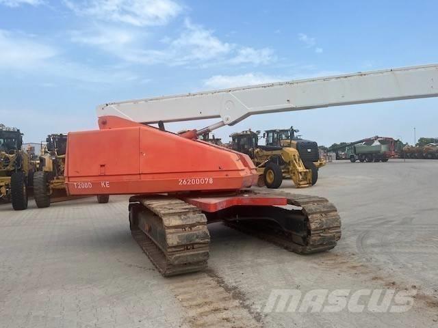 Aichi SR 182 Телескопічні підйомники