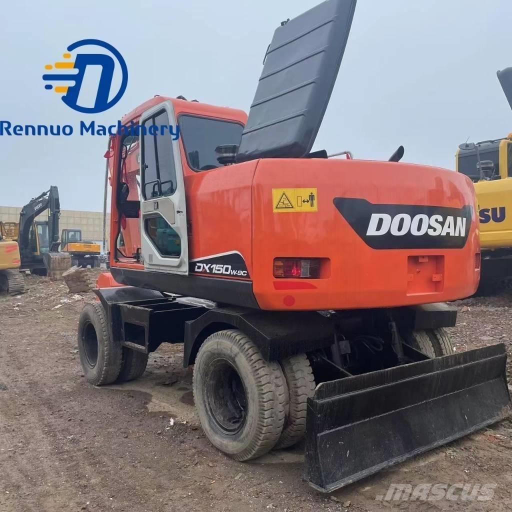 Doosan DX150W-7 Колісні екскаватори