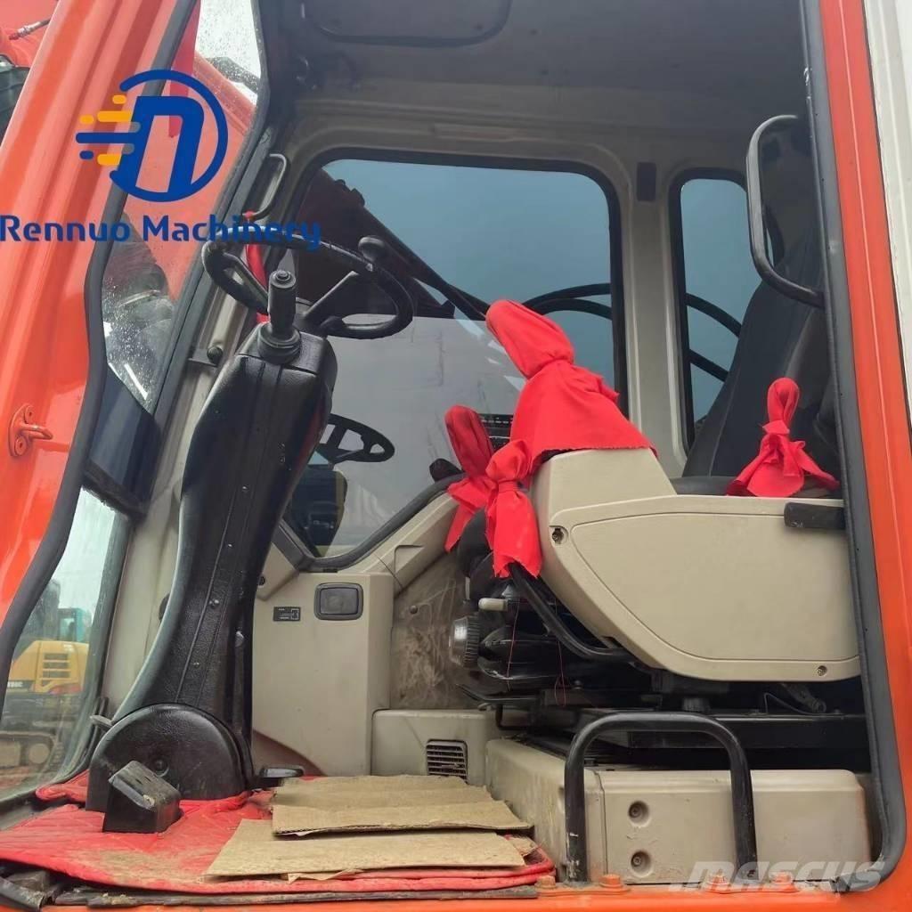 Doosan DX150W-7 Колісні екскаватори