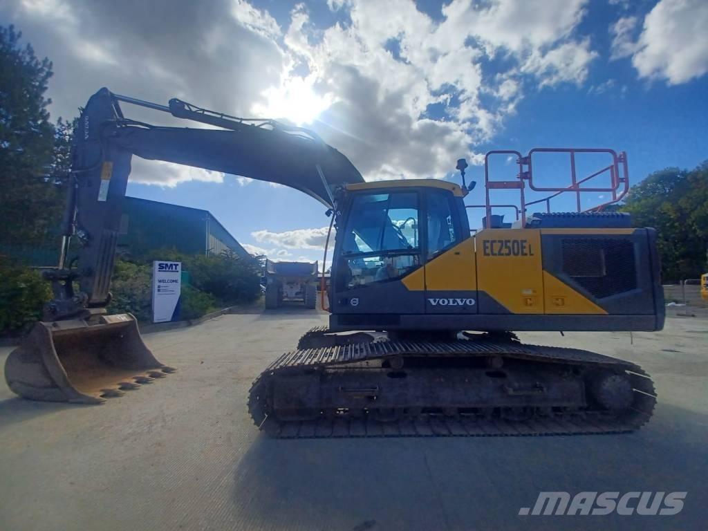 Volvo EC250EL Гусеничні екскаватори
