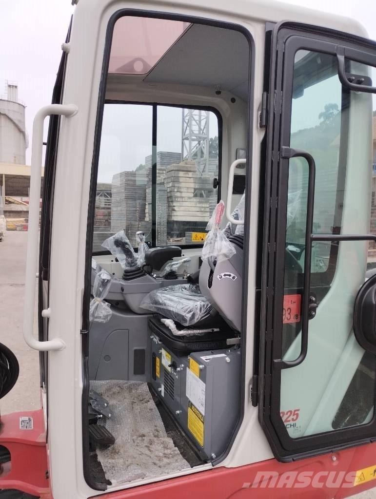 Takeuchi TB 225 Міні-екскаватори < 7т