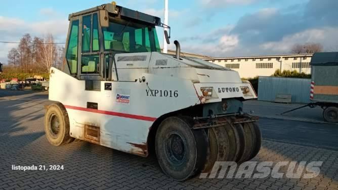 Lutong LTP 1016 Пневматичні катки