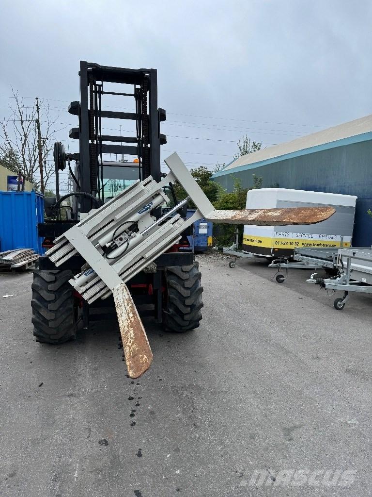 Manitou M40-2 Дизельні навантажувачі