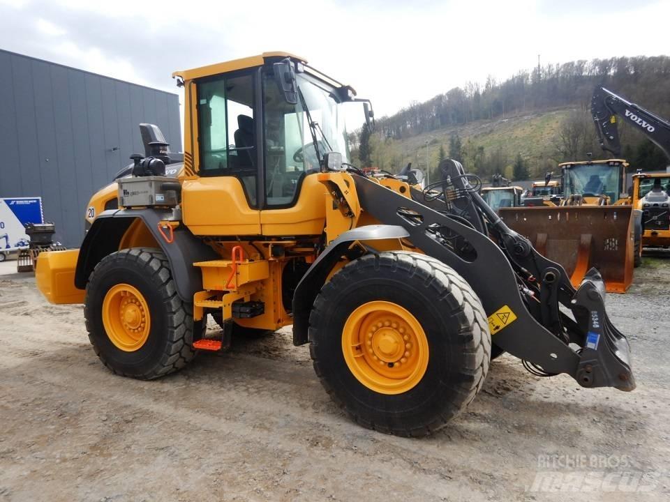 Volvo L 70 H Фронтальні навантажувачі
