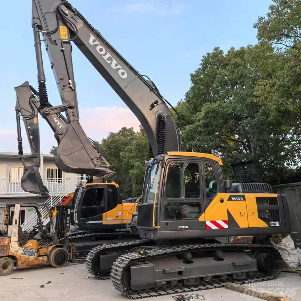 Volvo EC 210 D Середні екскаватори 7т. - 12т.