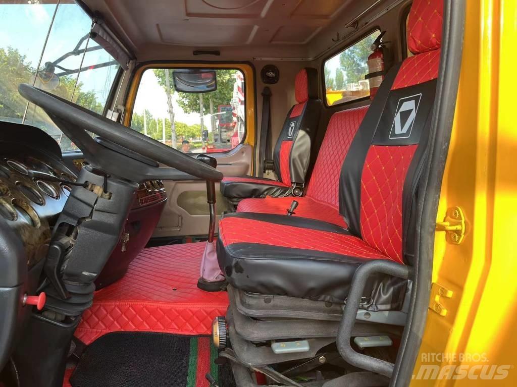 XCMG QY70KA автокрани