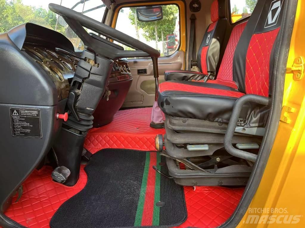 XCMG QY70KA автокрани