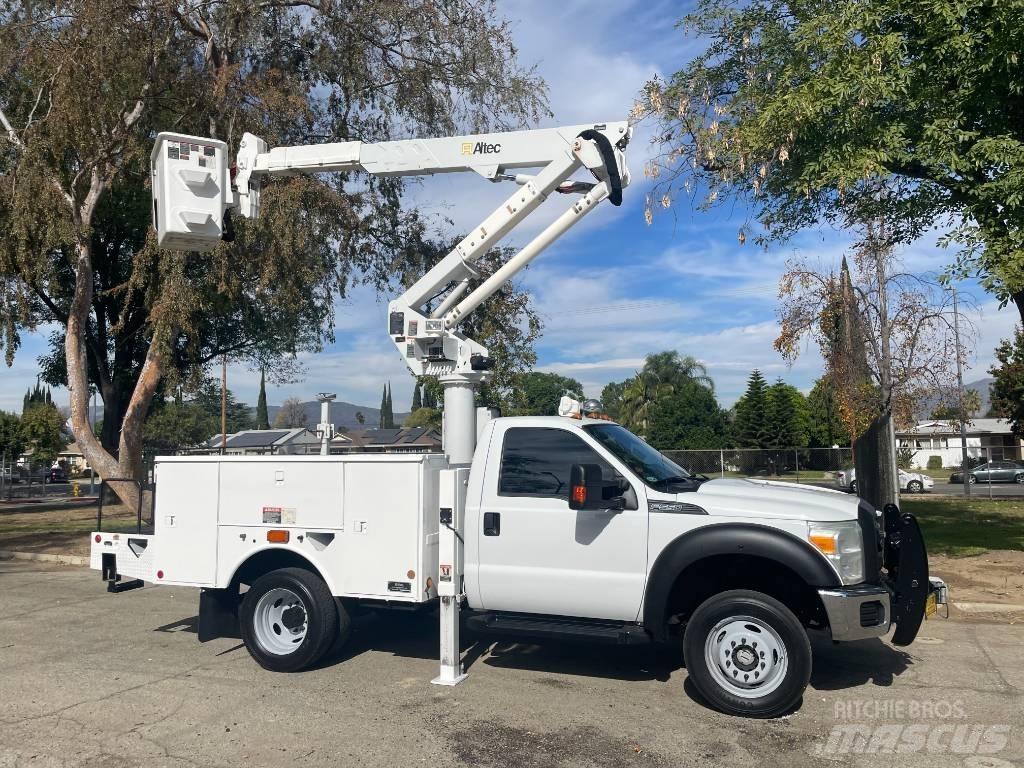 Ford F 550 Вантажівки / спеціальні