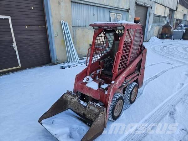 Bobcat 463 Міні-навантажувачі