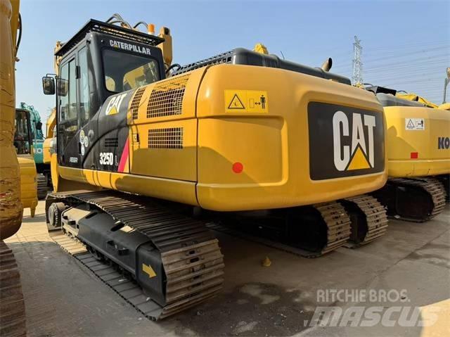 CAT 325 D L Гусеничні екскаватори