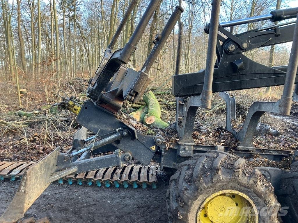 John Deere 1210 G Форвардери