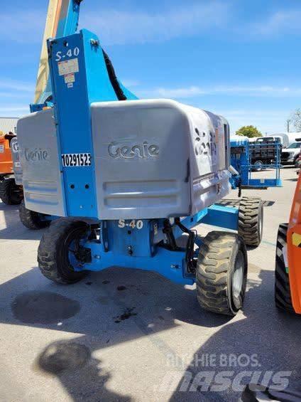 Genie S 40 Телескопічні підйомники