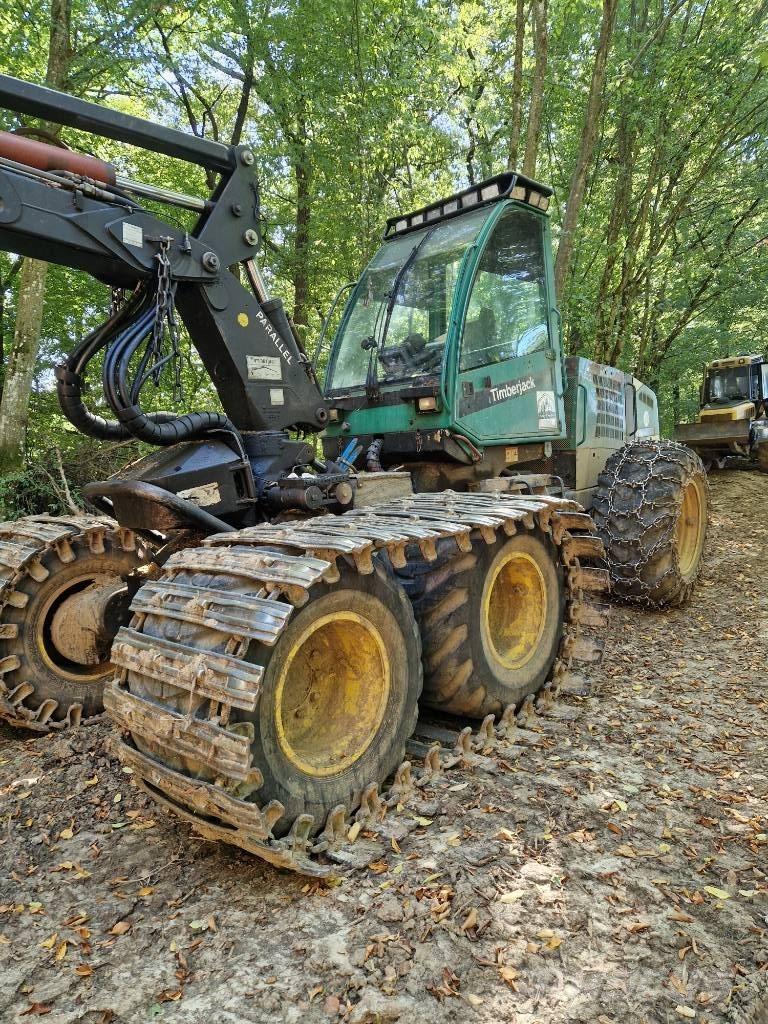 John Deere 1270 D Харвестери