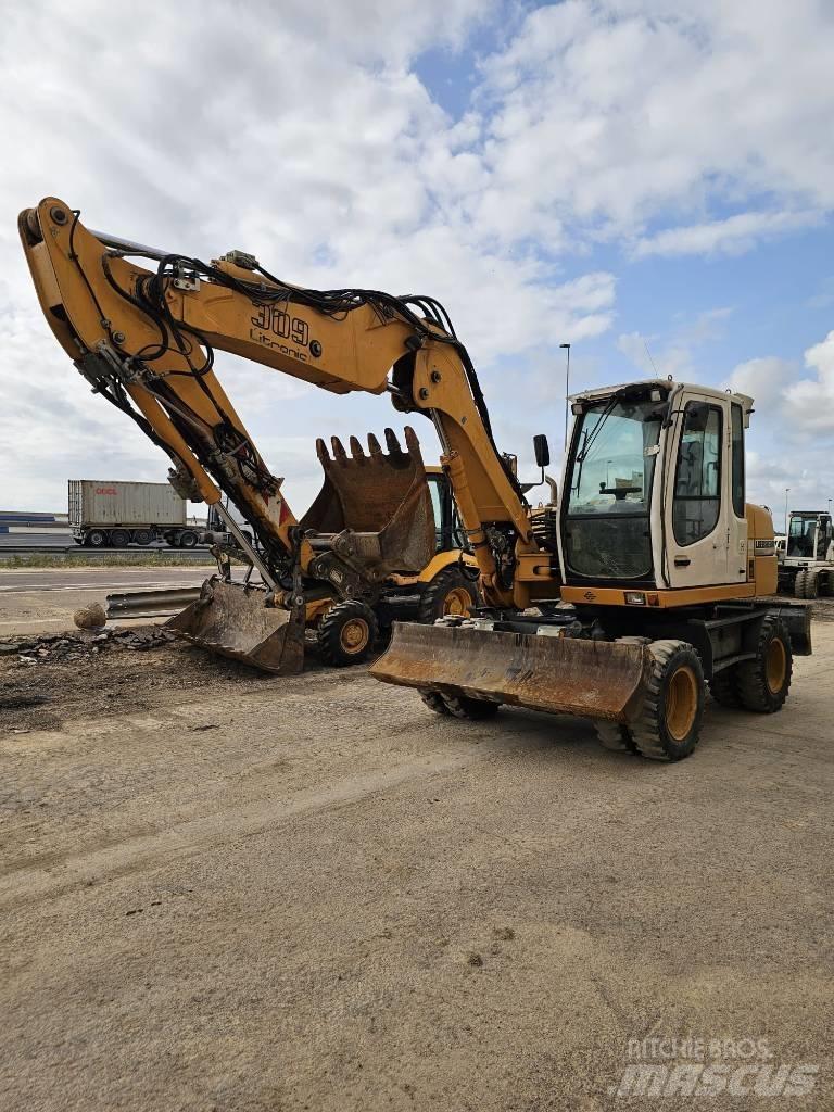 Liebherr A 309 Колісні екскаватори