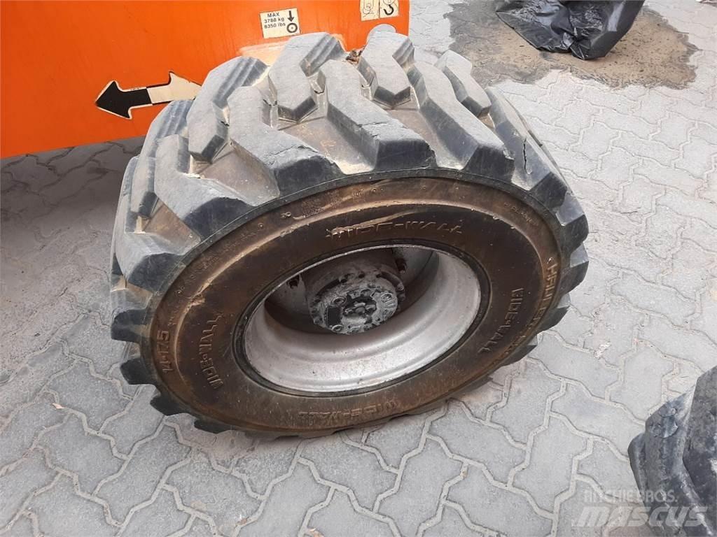 JLG 460SJ Телескопічні підйомники
