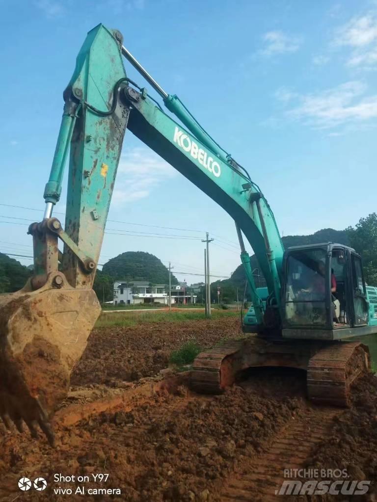 Kobelco SK200-10 Гусеничні екскаватори