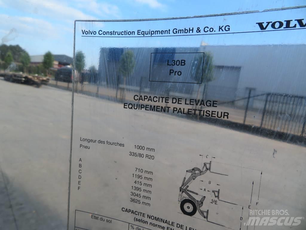 Volvo L30B / L35B Кабіна