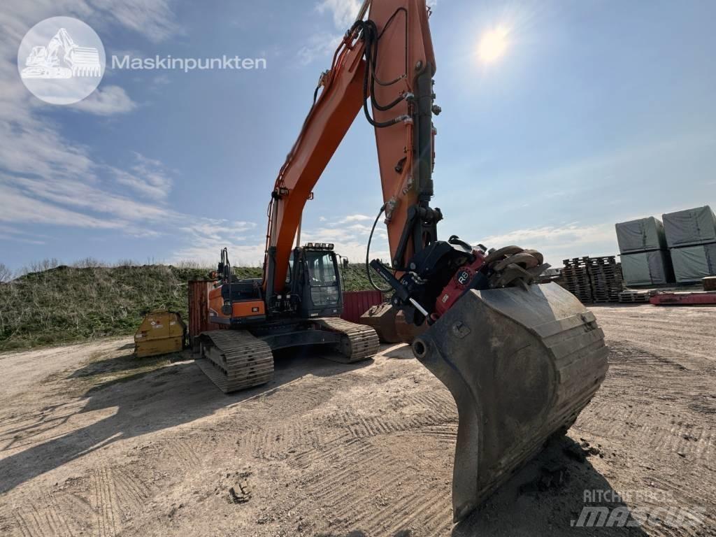 Doosan DX 255 LC-5 Гусеничні екскаватори