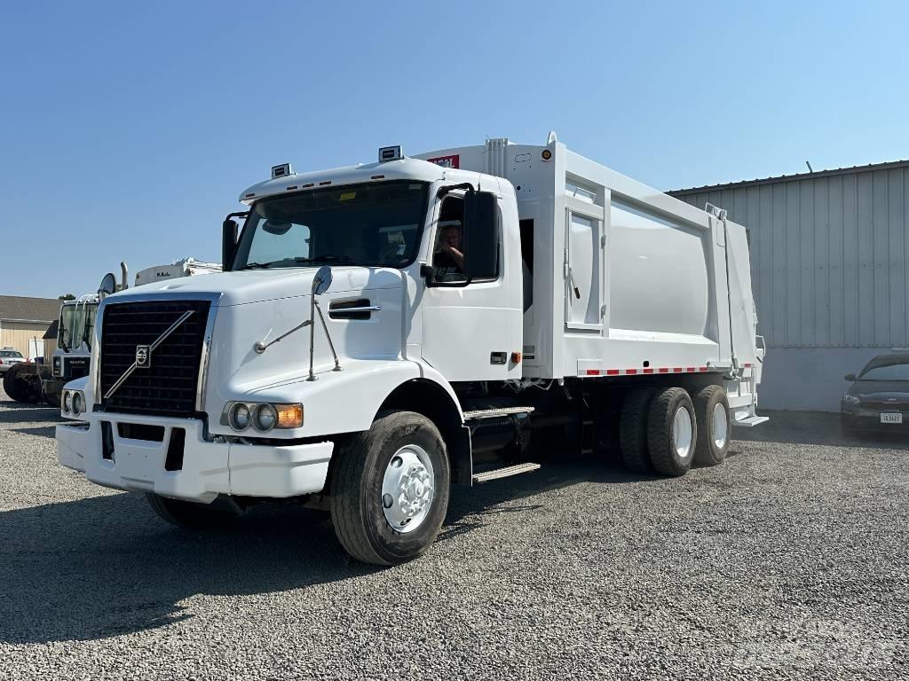 Volvo VHD Сміттєвози