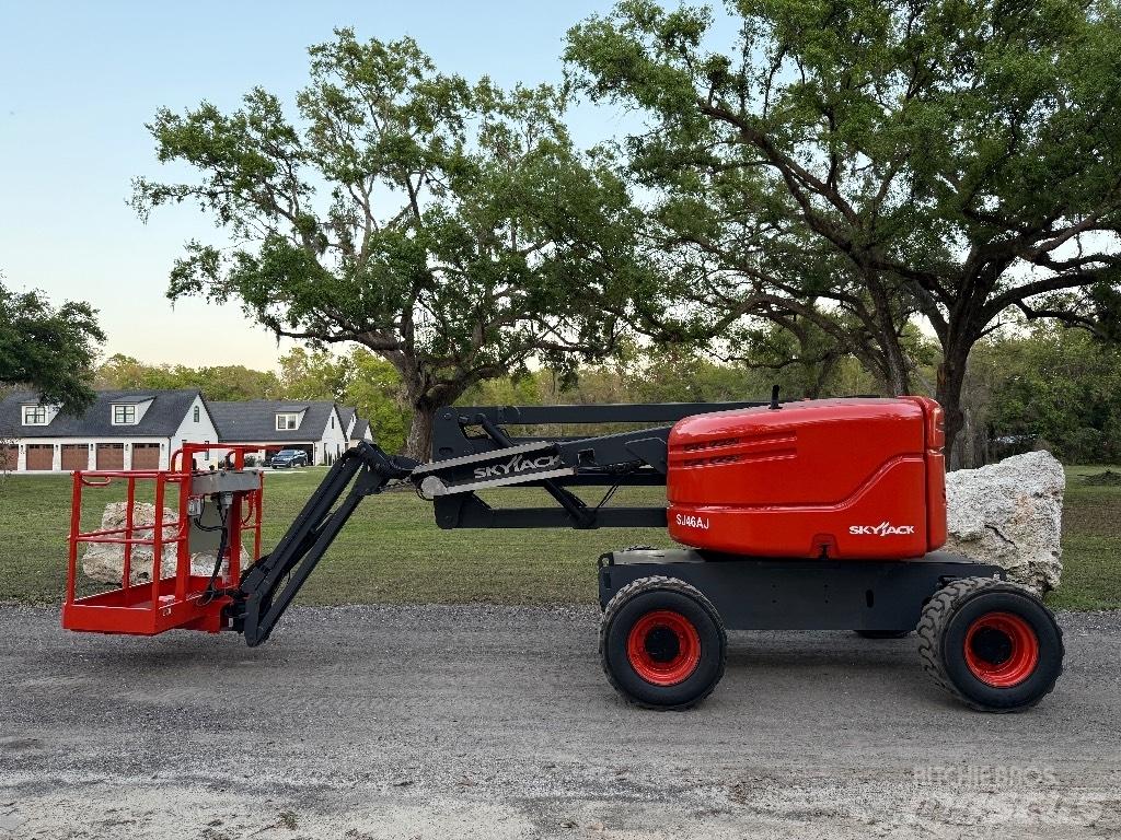 SkyJack SJ 46 AJ Колінчаті підйомники