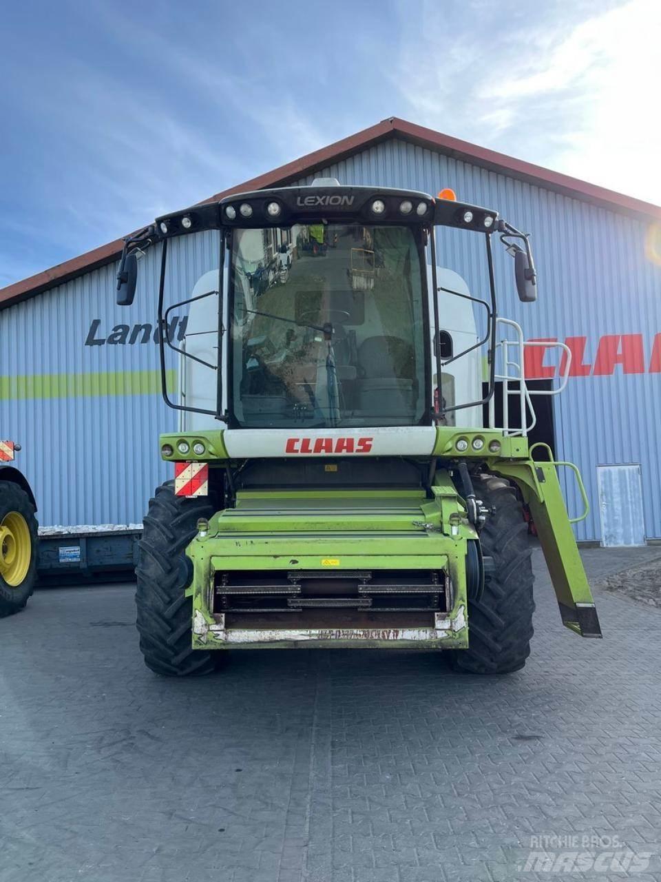 CLAAS Lexion 650 Зернозбиральні комбайни