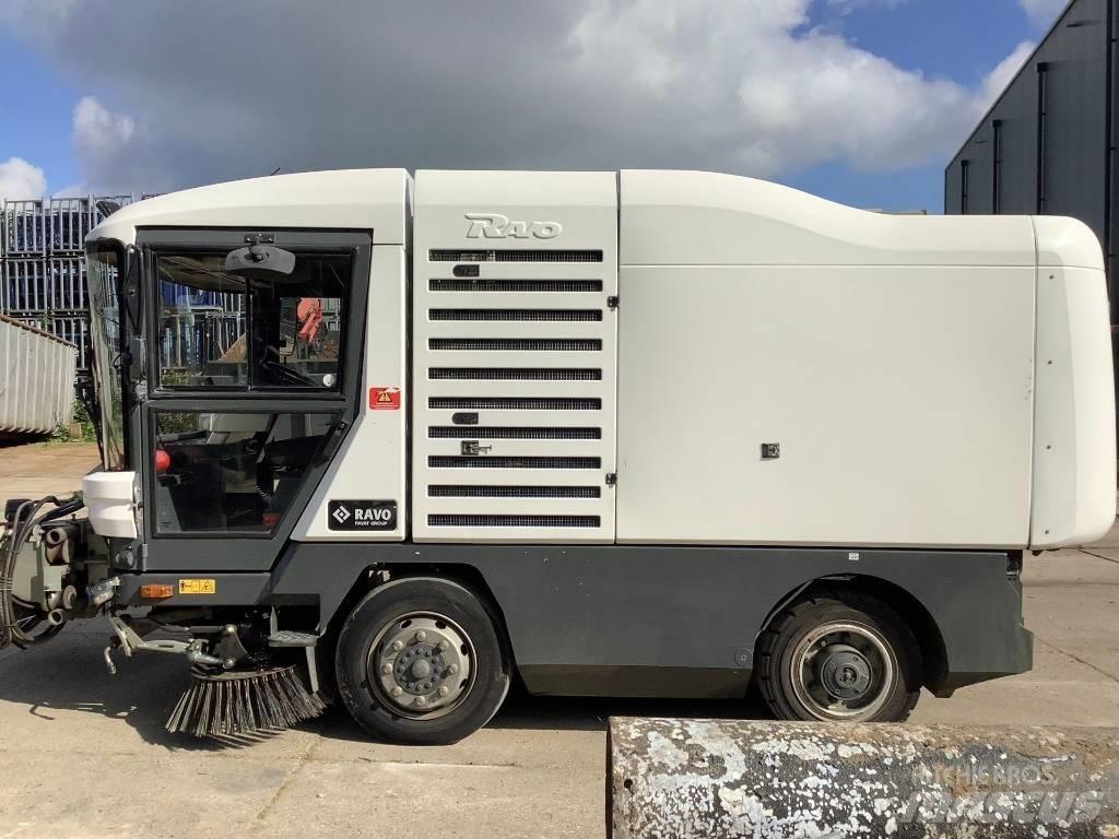 Ravo 540ST Підмітальні машини