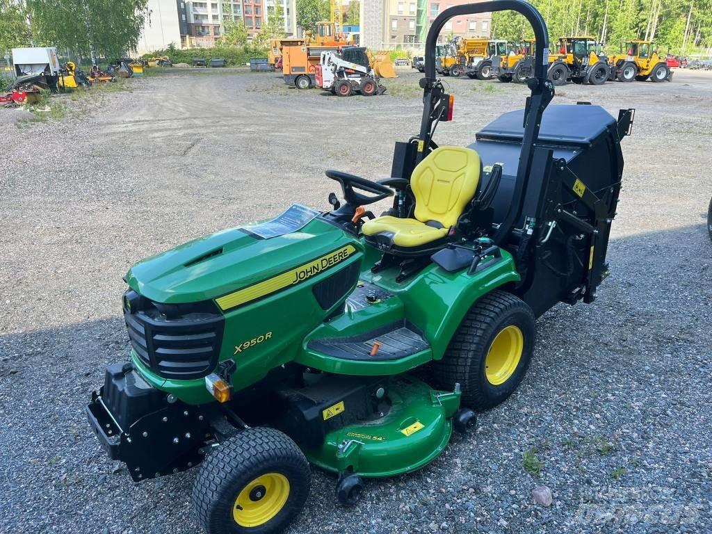 John Deere X950R Самохідні газонокосарки