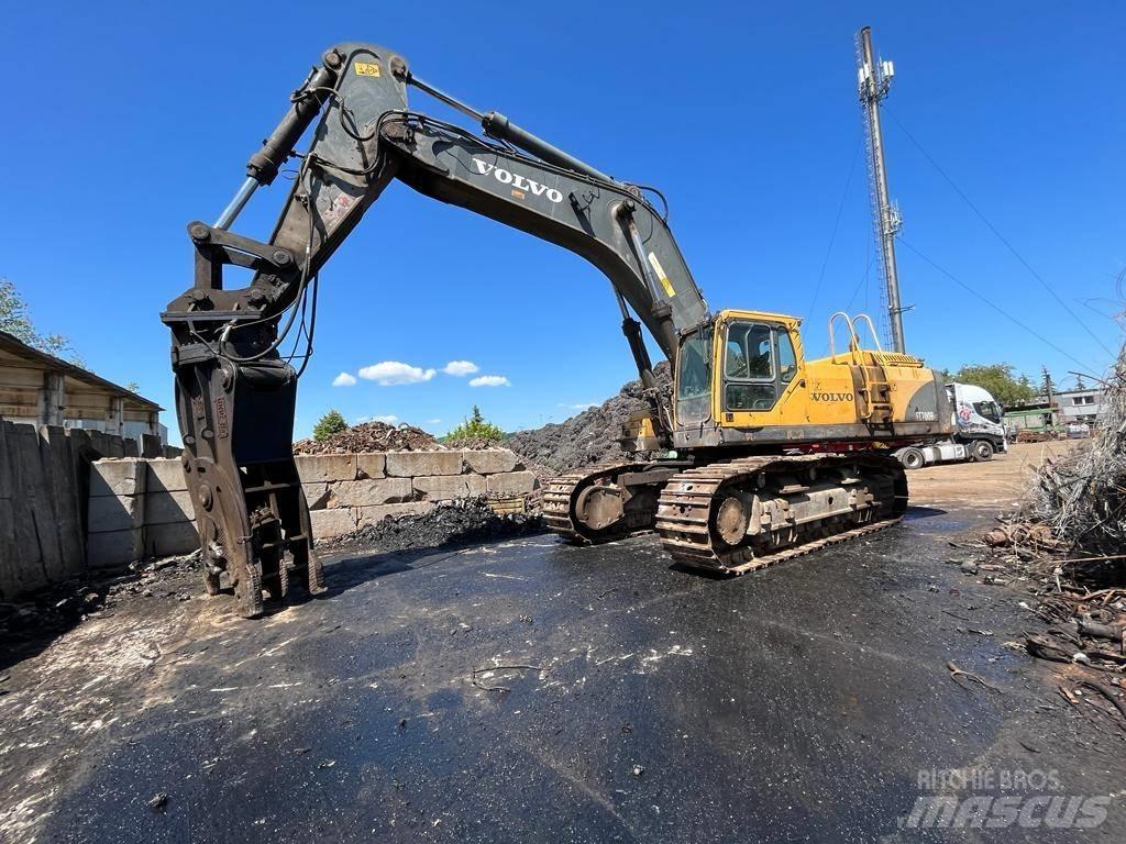 Volvo EC 700 B LC Гусеничні екскаватори