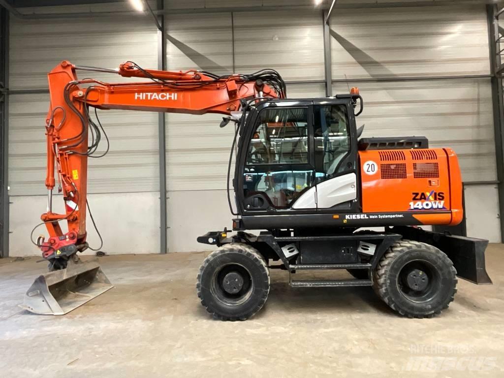 Hitachi ZX 140 W-6 Колісні екскаватори