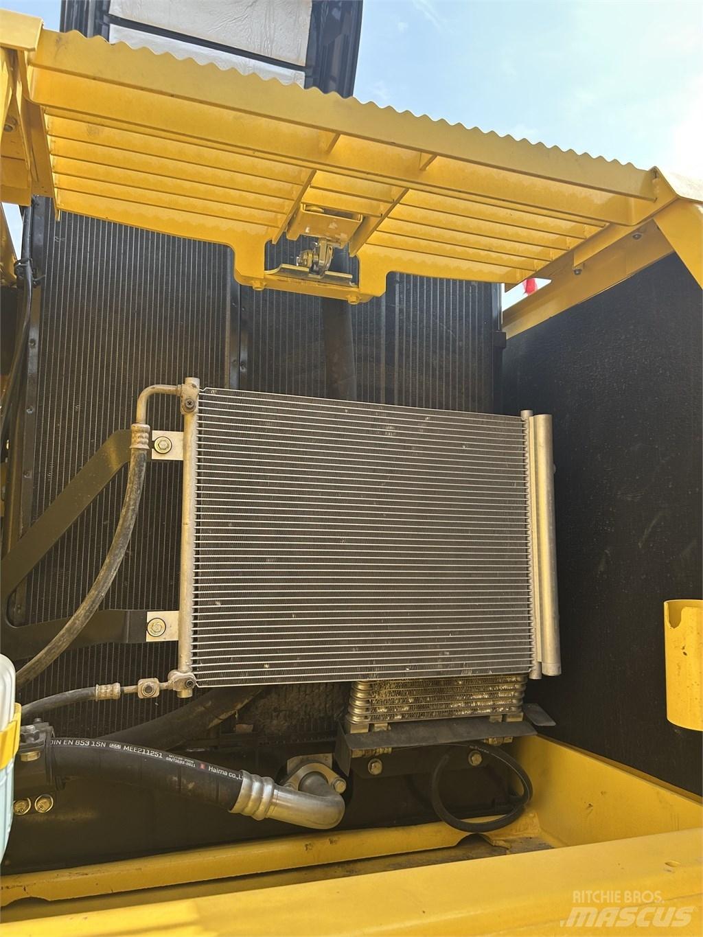 Komatsu PC 240 LC Гусеничні екскаватори