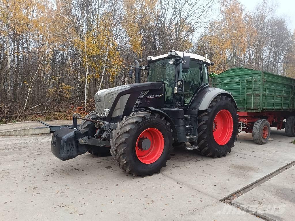 Fendt 828 Vario Трактори