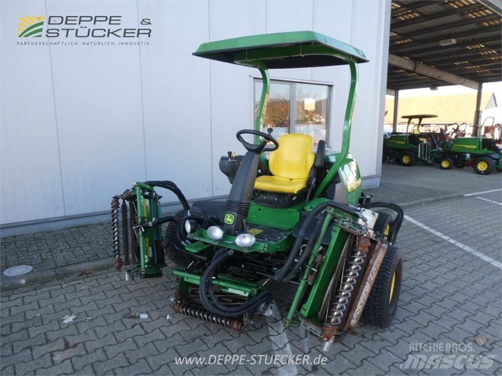 John Deere 8700 Косилки