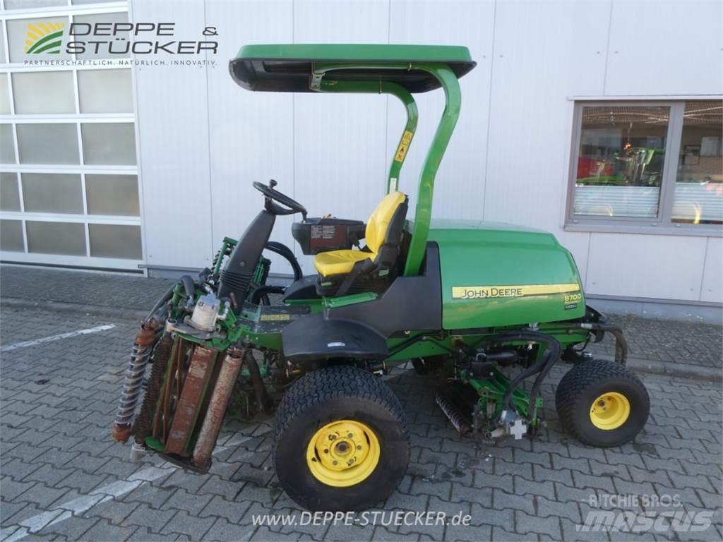 John Deere 8700 Косилки