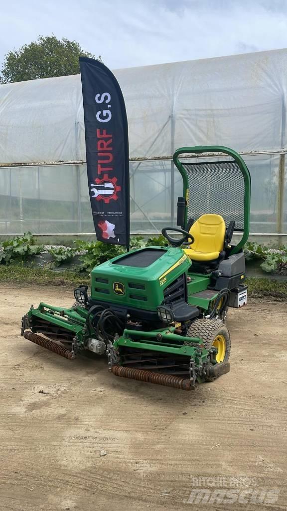 John Deere 2653 B Косарки фарватера