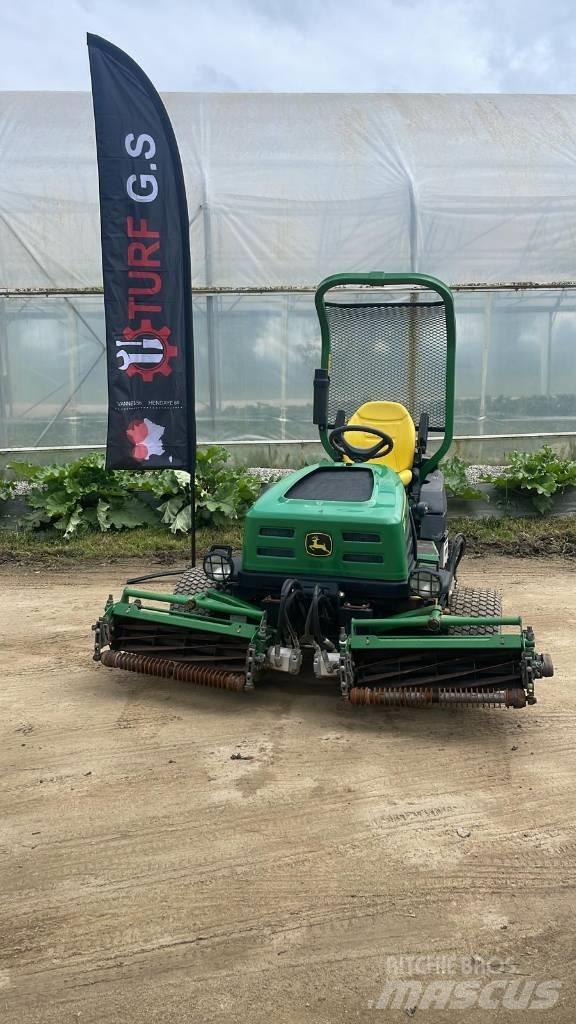 John Deere 2653 B Косарки фарватера