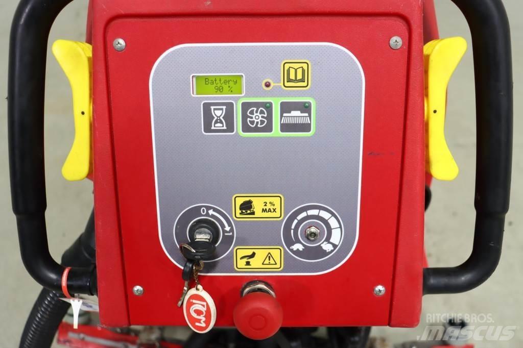 RCM Mega I722 Підмітальні машини