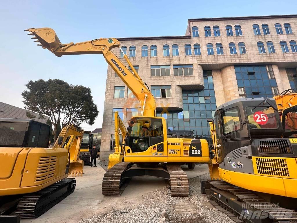 Komatsu PC 220-8 Гусеничні екскаватори